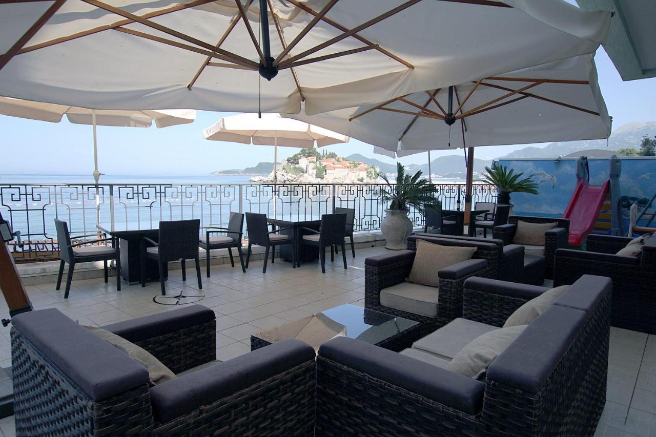 Appartamento Studio Apartman Sveti Stefan Esterno foto